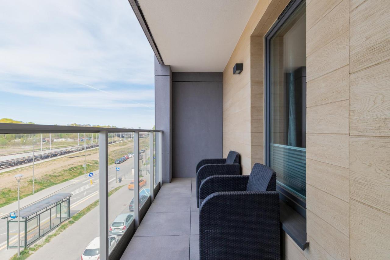 Apartament Przystan Letnica By Noclegi Renters Gdansk Bagian luar foto