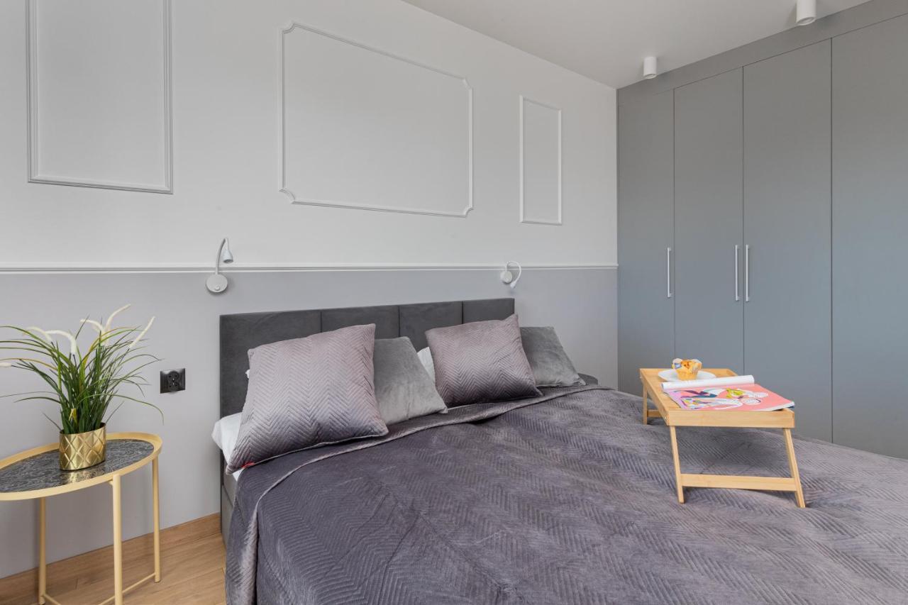 Apartament Przystan Letnica By Noclegi Renters Gdansk Bagian luar foto